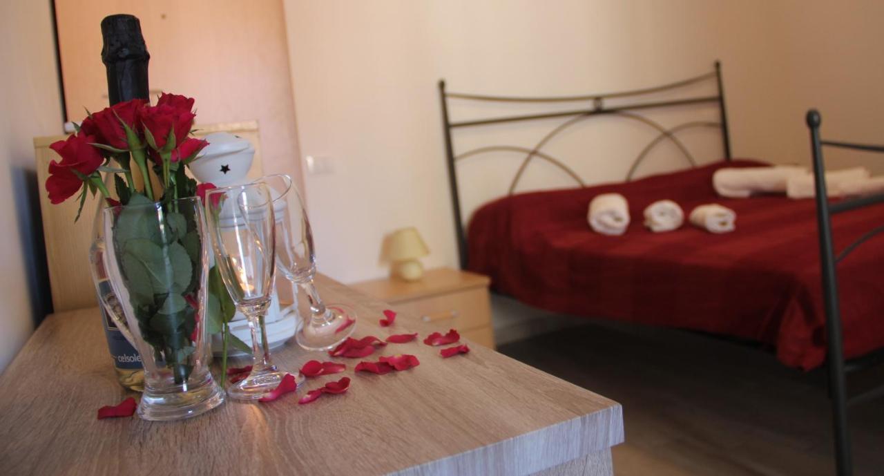 B&B Poggio Di Balestrino Luaran gambar