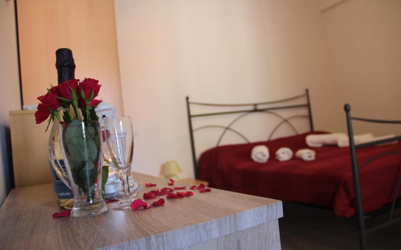 B&B Poggio Di Balestrino Luaran gambar